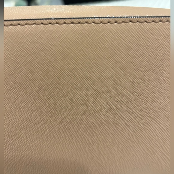 LIKE NEW Kate Spade Laurel Way Evangelie Crossbody | Brown Sugar Leather - Picture 9 of 9